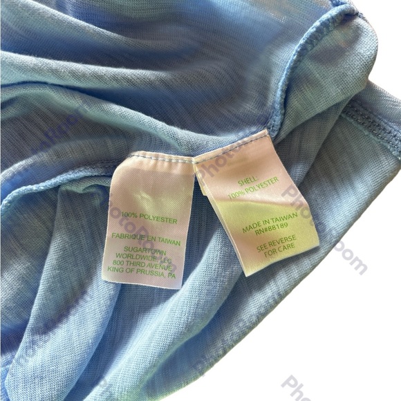 Lilly Pulitzer Luxletic Top Bryana Tee Size XS Summer Blue Lightweight T-Shirt - Picture 6 of 6